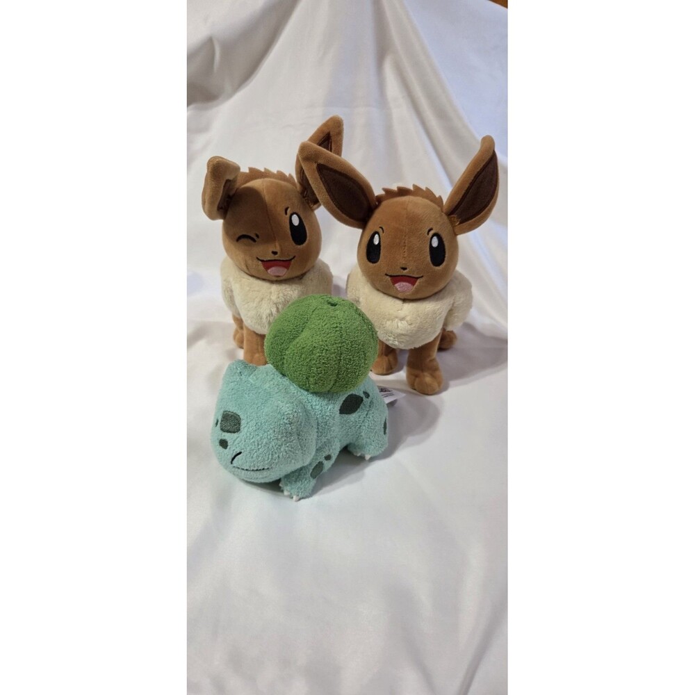 Pokemon Bulbasaur Sleeping  Winking Smiling Eveee Plush Stuffy Lot Of 3